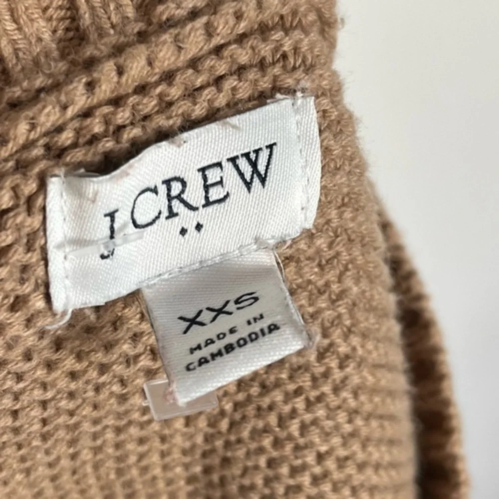 J. Crew • Tan Brown Crew Neck Classic Sweater Wool Cotton